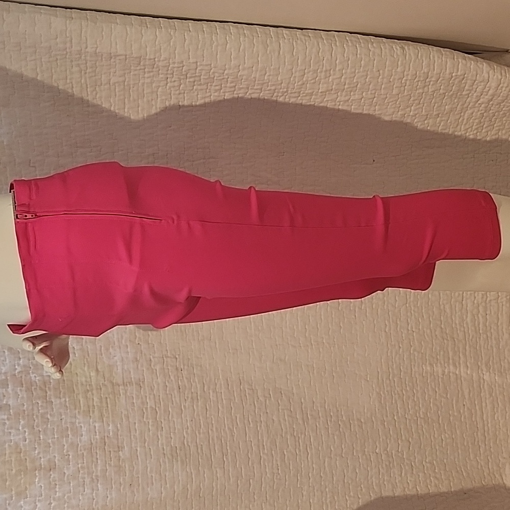 Vibrant Pink Capris